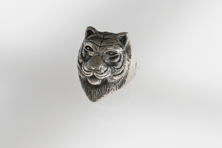Ring Tiger